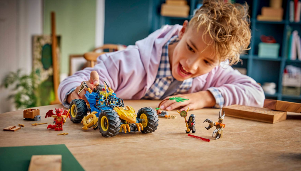 COCHE TRANSFORMABLE DE JAY