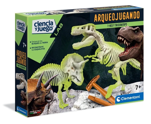 ARQUEOJUGANDO T-REX+TRICERAT.