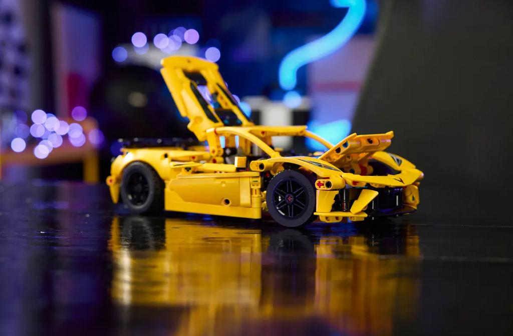 CHEVROLET CORVETTE STINGRAY