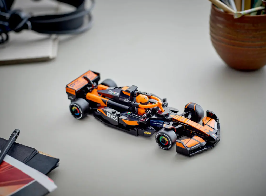 MCLAREN F1