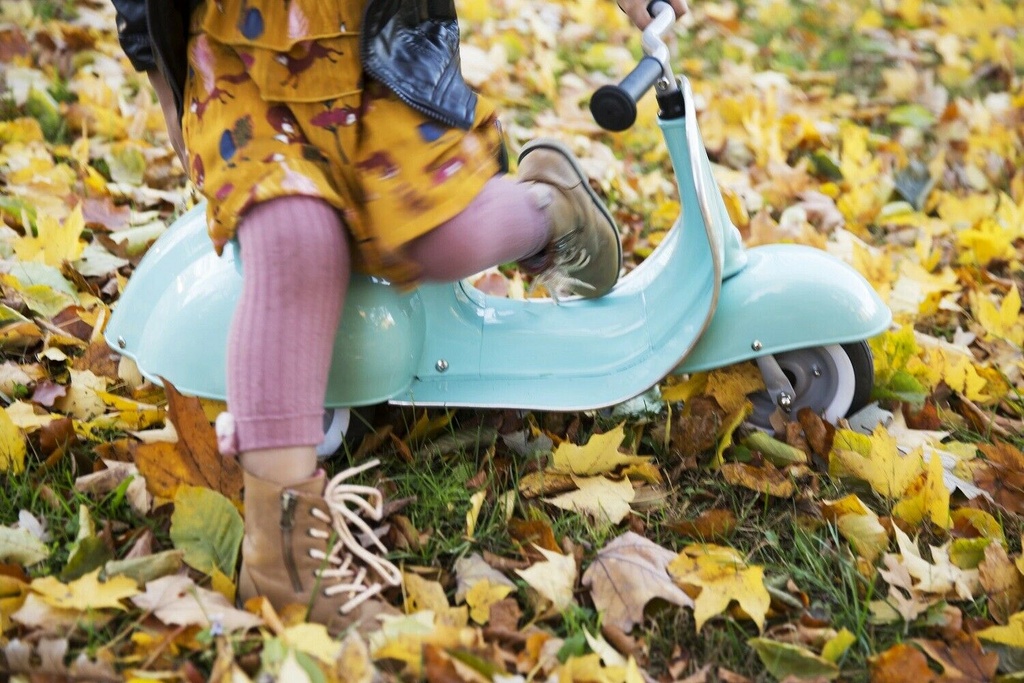 CORREPASILLOS VESPA VERDE