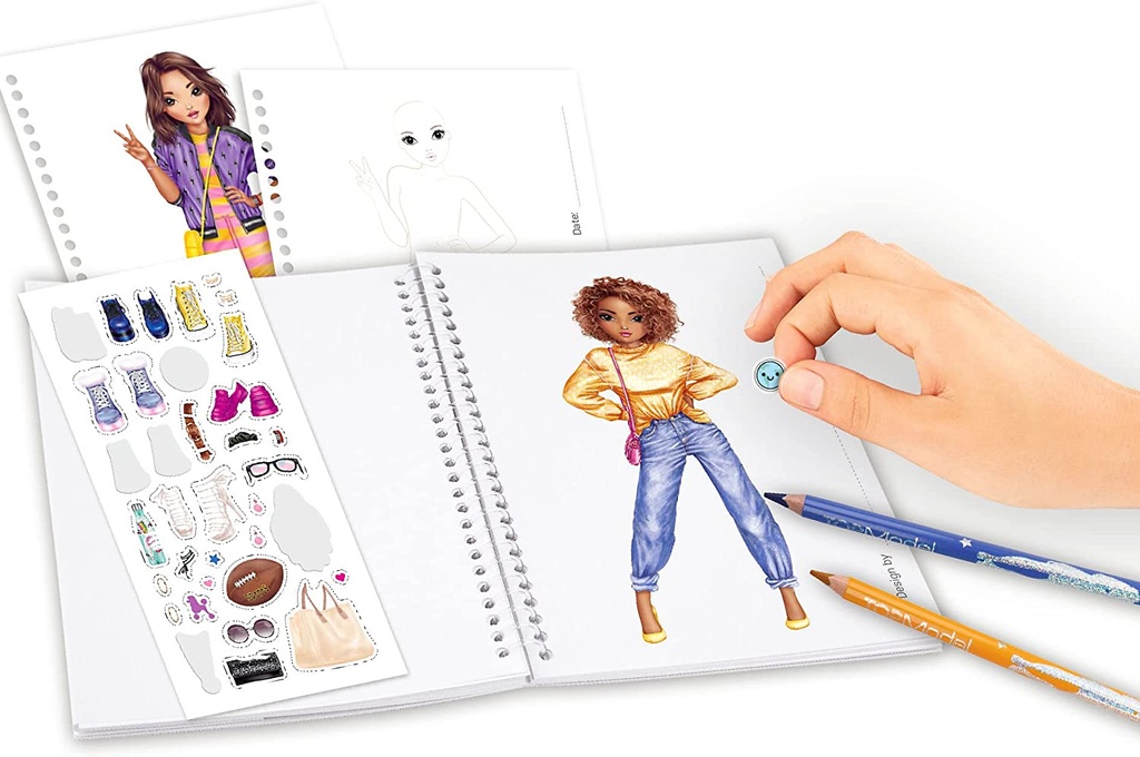 CUADERNO COLOREAR TOP MODEL