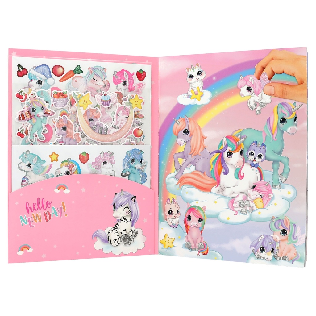 CUADERNO STICKERS UNICORN WORLD