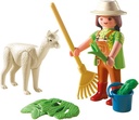 CUIDADORA CON ALPACA