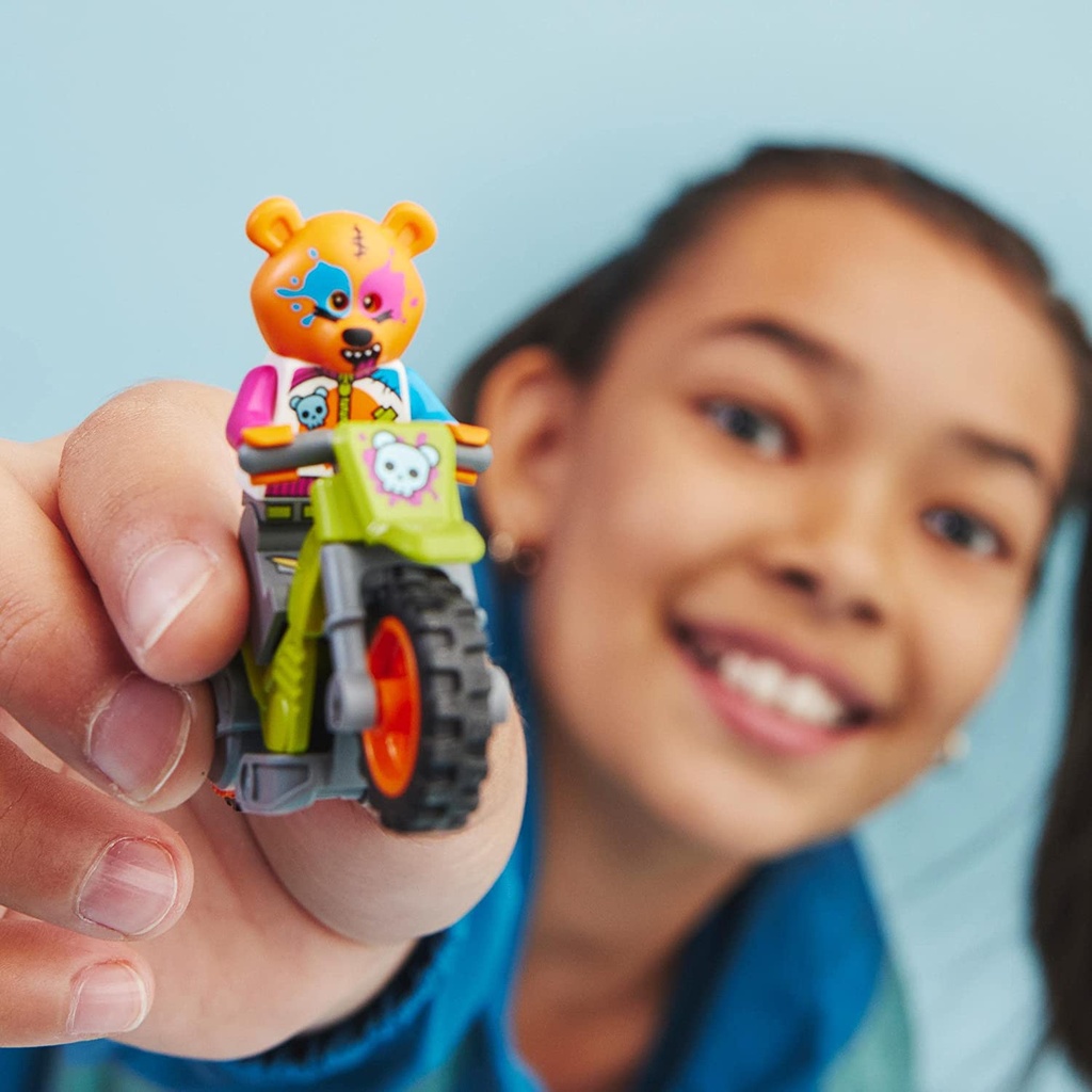 MOTO ACROBATICA: OSO