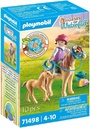 NIÑA CON PONI Y POTRO