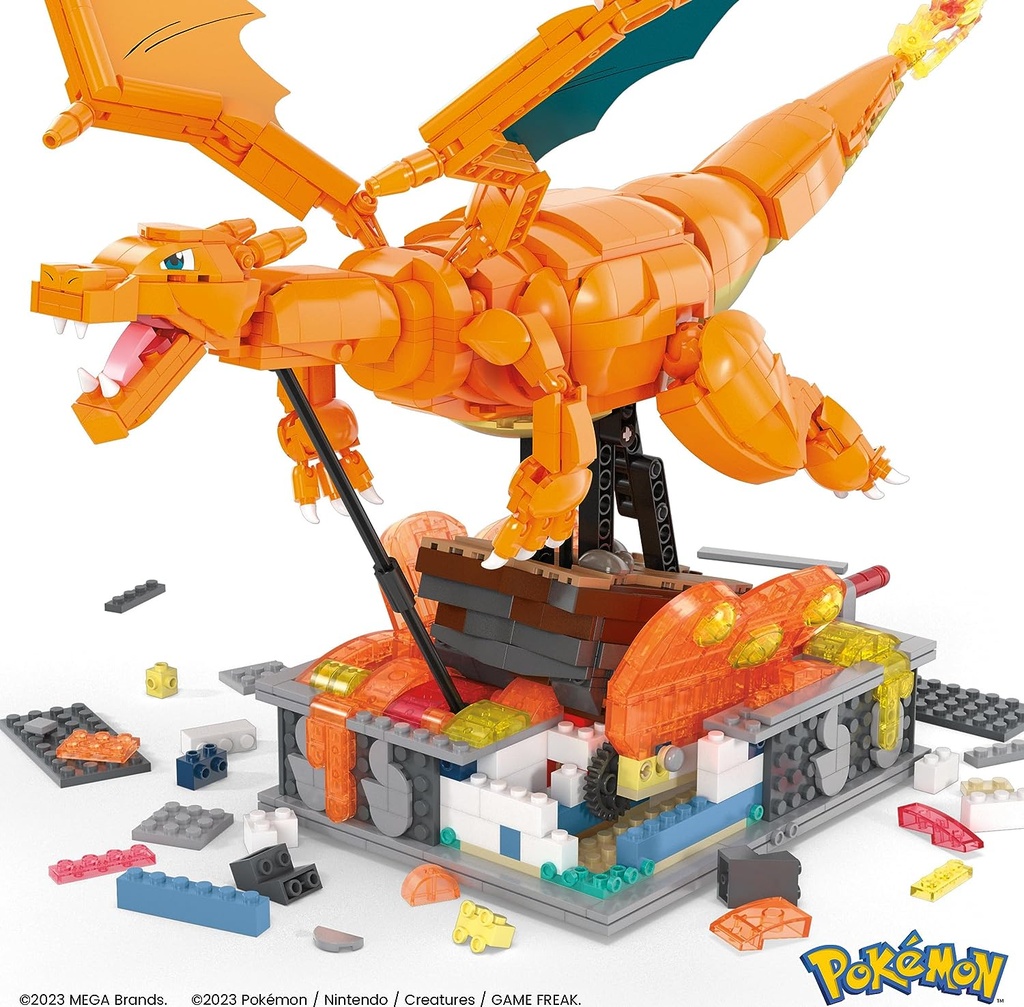 POKEMON CONSTRUYE CHARIZARD M.