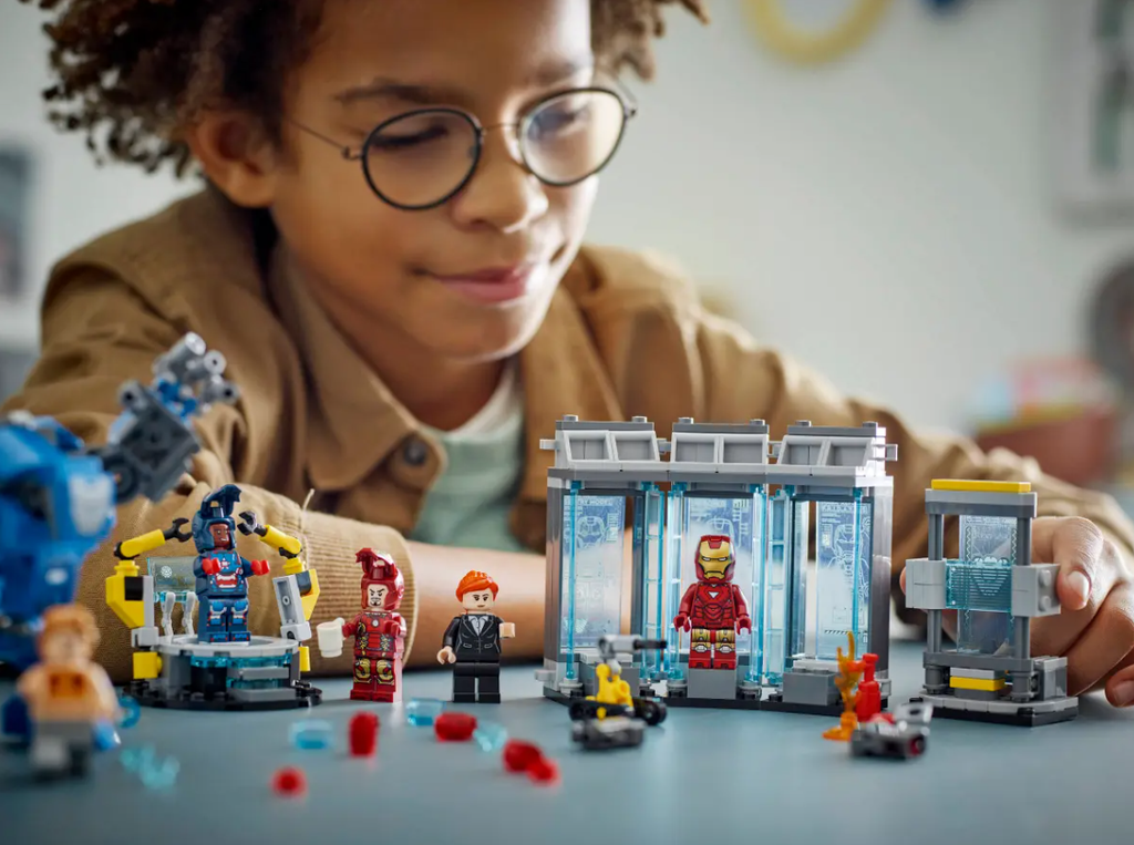 LABORATORIO IRON MAN-SALA ARM.