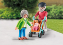 ABUELOS Y BEBE