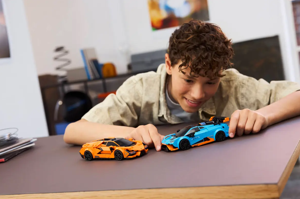 LAMBORGHINI REVUELTO Y HURAC.