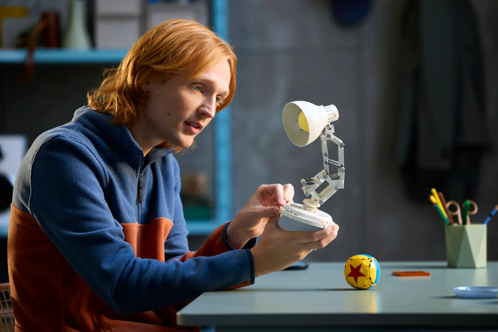 LUXO JR. DISNEY PIXAR