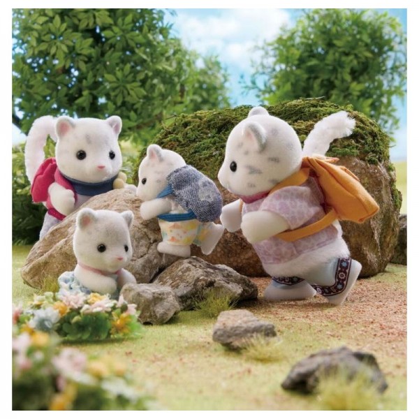 FAMILIA LEOPARDO DE LAS NIEVES