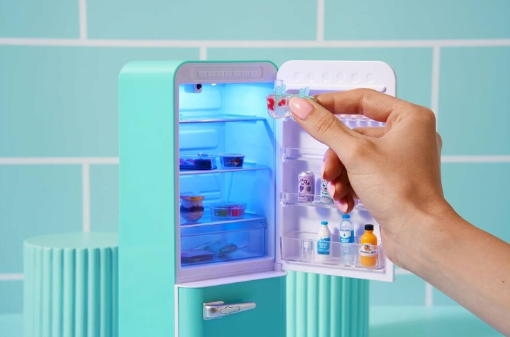 NEVERA SORPRESA MINI BRAND C/ACC.