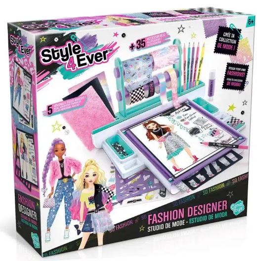 FASHION DESIGNER STUDIO